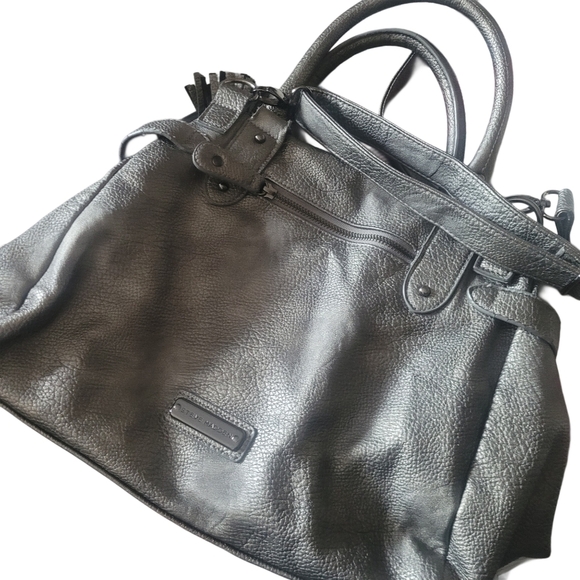 Steve Madden Silver Gray Purse - Picture 2 of 6